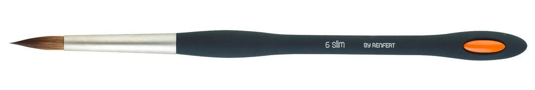 Brush lay:art style size 6 slim
